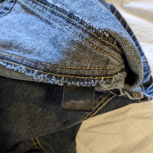 The Limited Fluted Jean Skirt - Picture 4 of 4